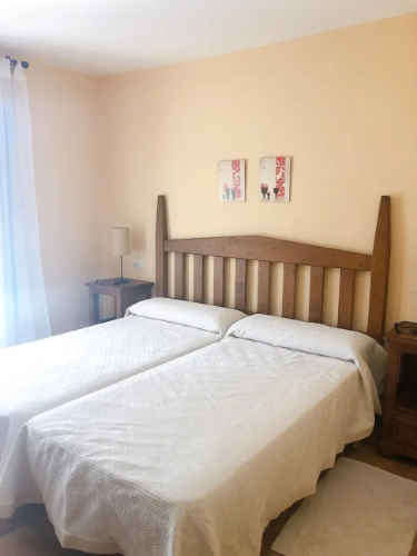 0220h12000amaq14f85B5_W_1280_853_R5