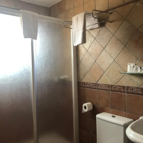 0220i12000amw7b17B568_W_1280_853_R5